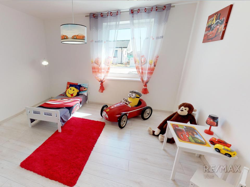 Rodinný dom Nová Dedinka chlapčenská detská izba po úprave